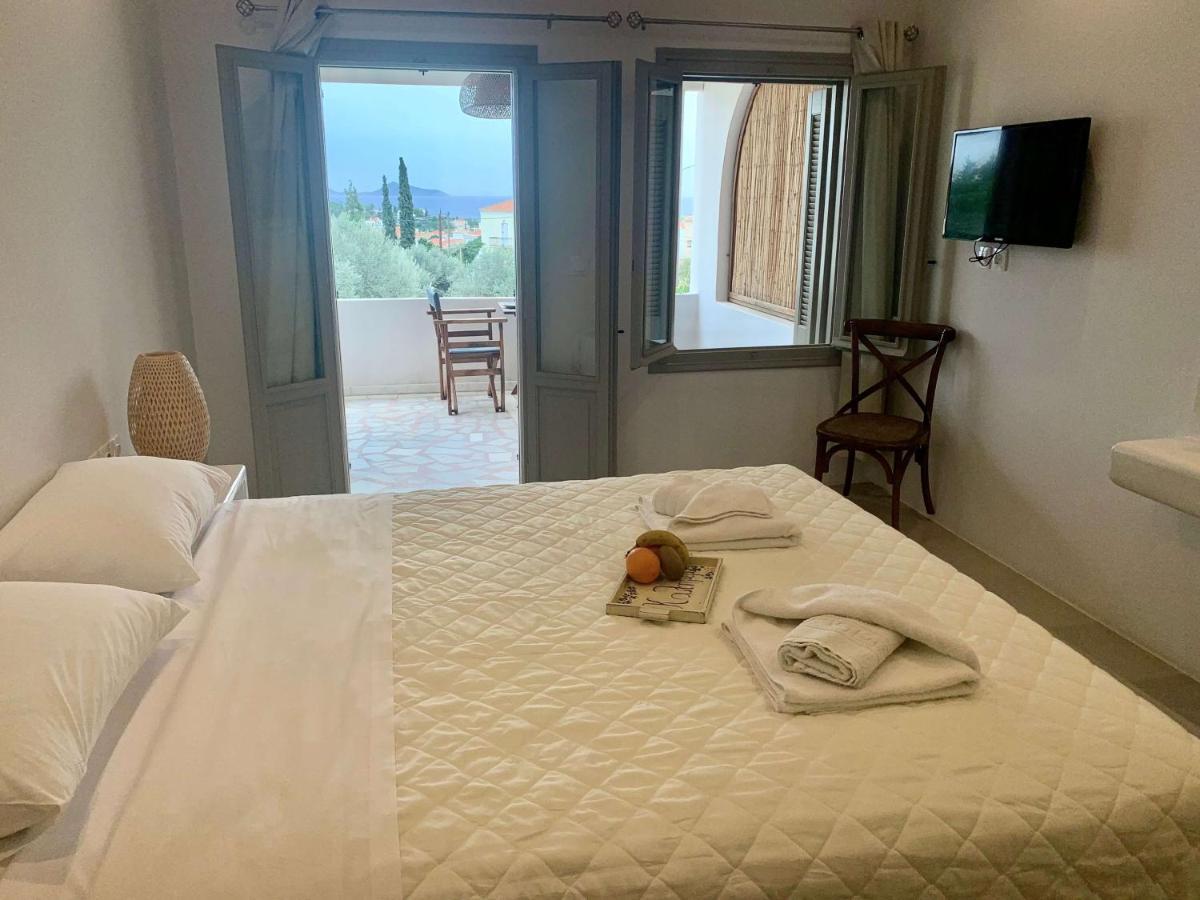 Sorina Beloved Rooms Spetses Town Exterior photo