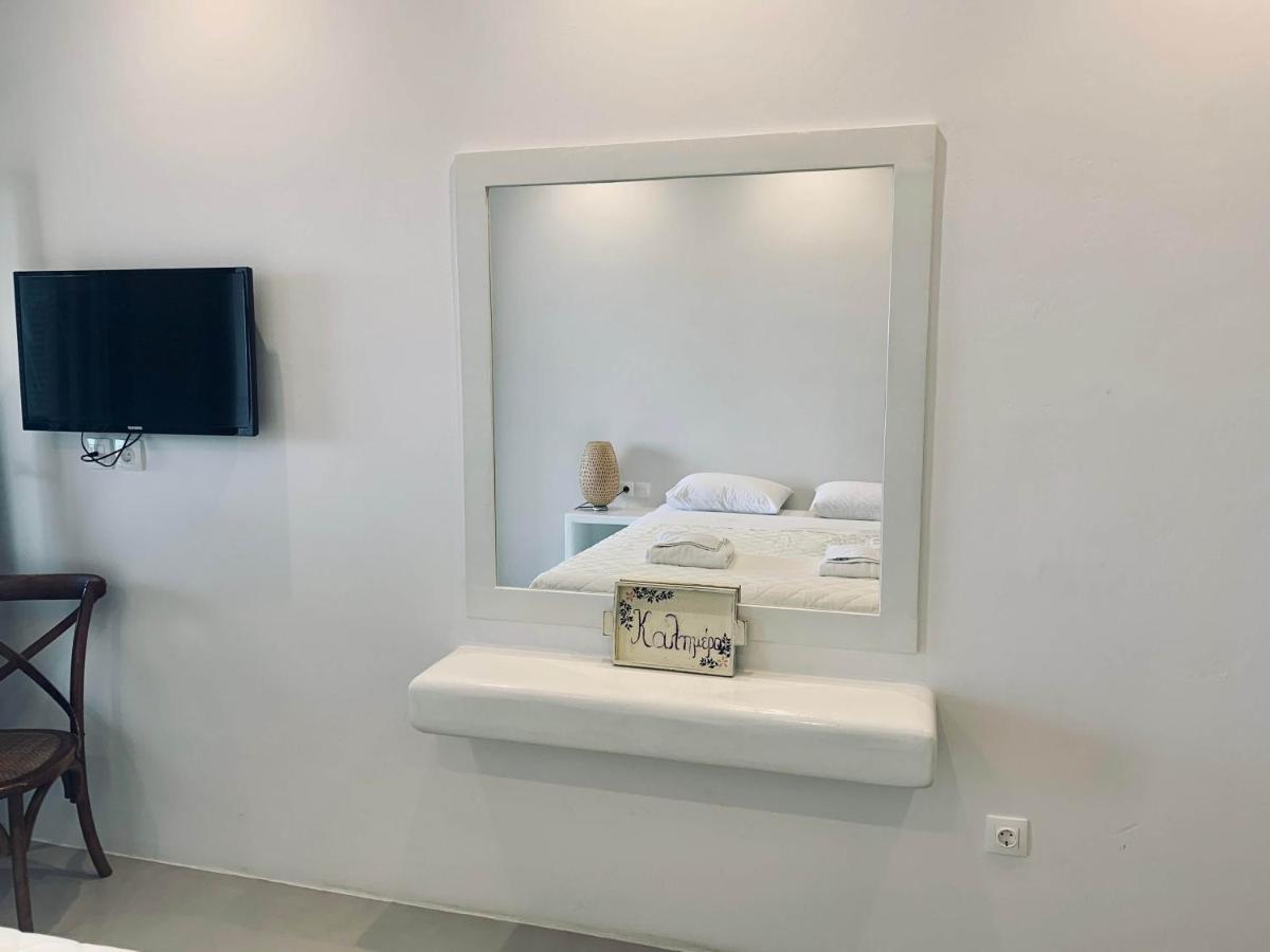 Sorina Beloved Rooms Spetses Town Exterior photo
