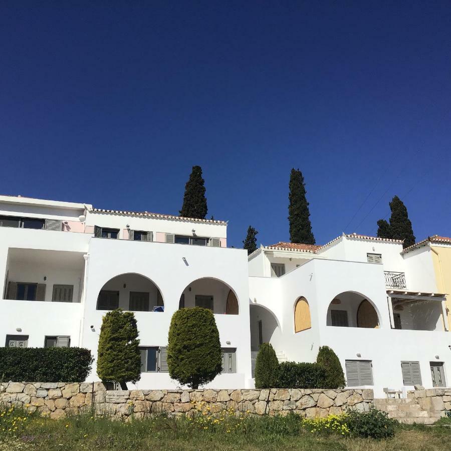 Sorina Beloved Rooms Spetses Town Exterior photo